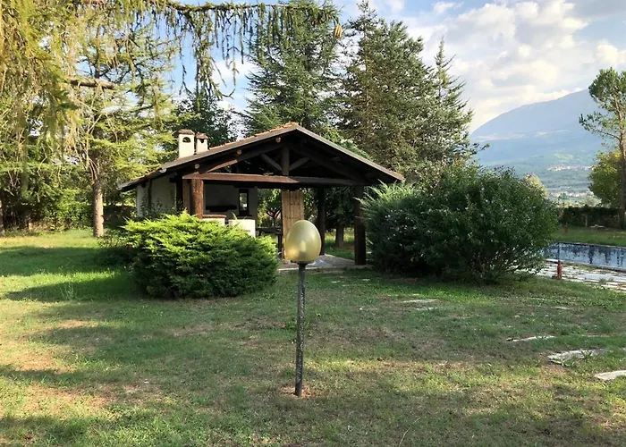 بيت ضيافة Casa Monticchio (L'Aquila)