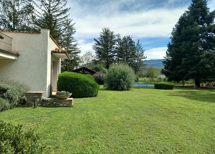 Casa بيت ضيافة Monticchio (L'Aquila)